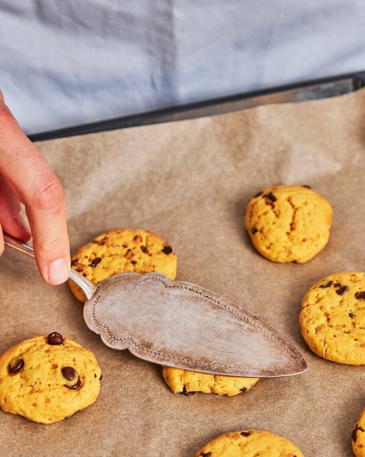 Vegan Pumpkin Chocolate Chip Cookies