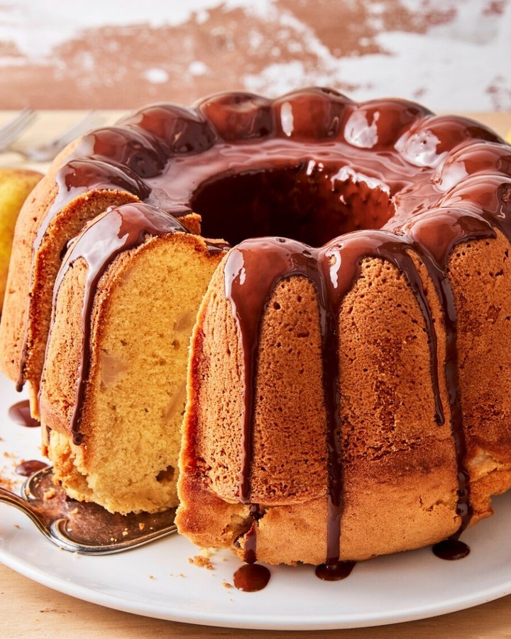 Moist Pear Bundt Cake with Chocolate Glaze