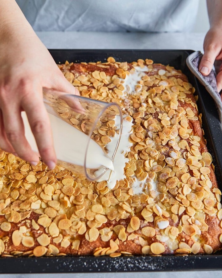 Grandma's Butter Cake with Almonds