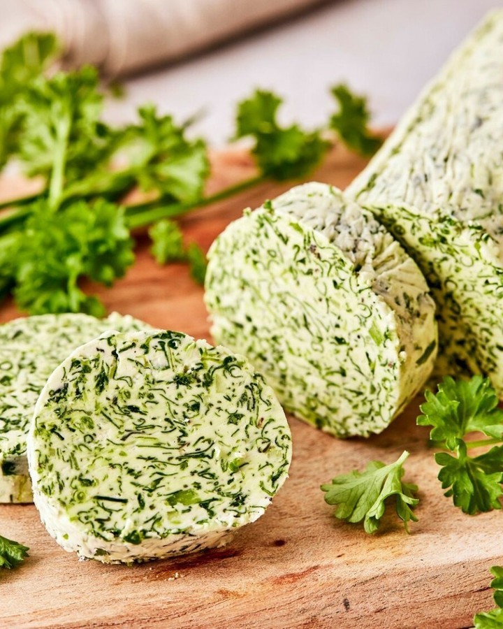 Easy Homemade Garlic Herb Butter for Grilling