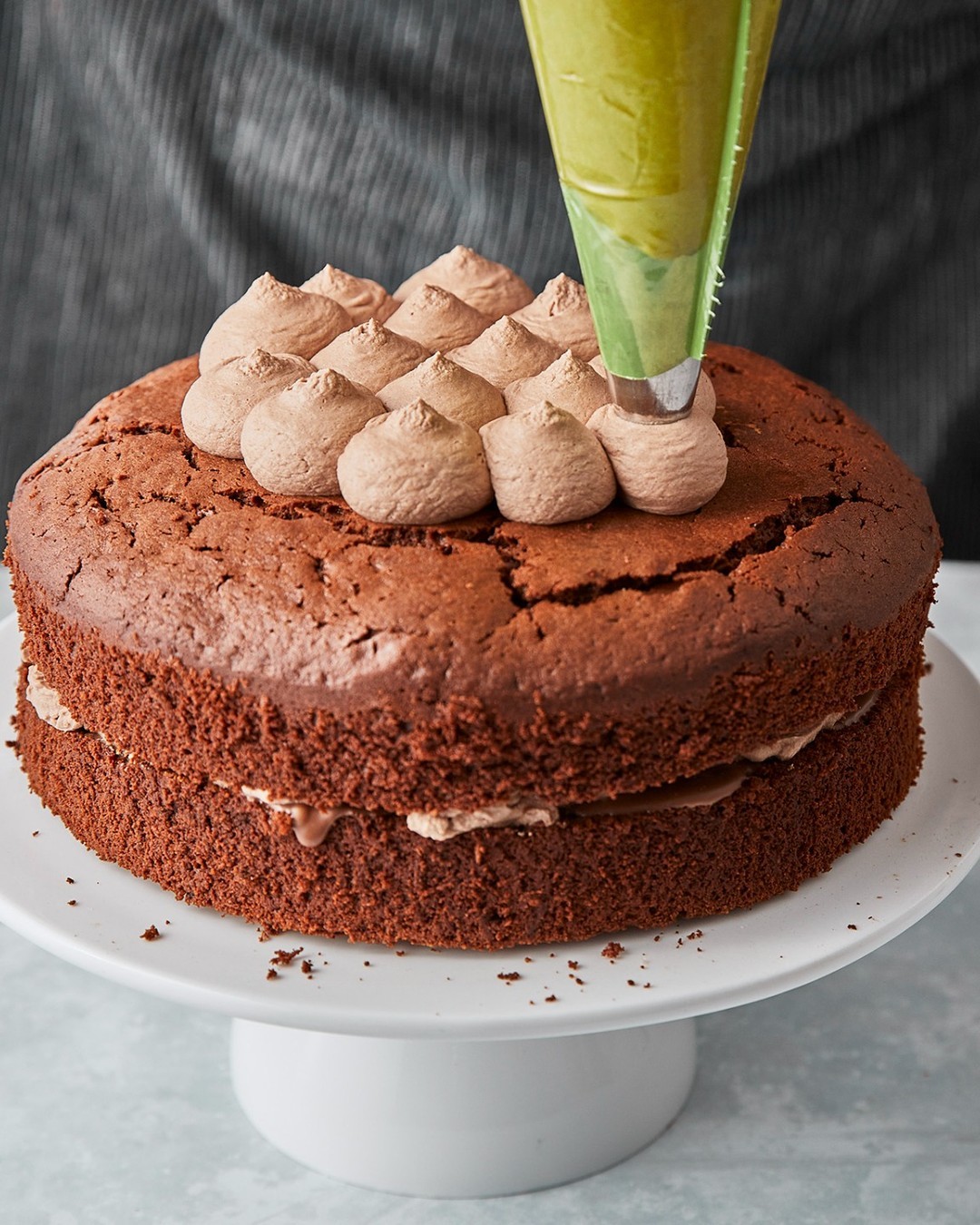 Easy Duplo Chocolate Cake with Mascarpone Cream