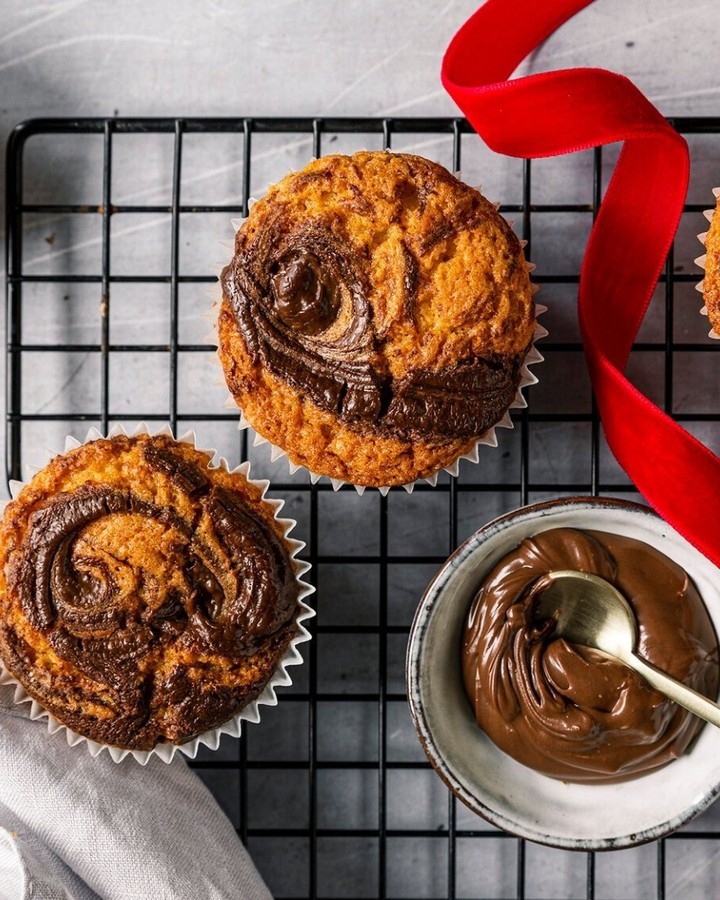 Easy Nutella Muffins with Marble Effect