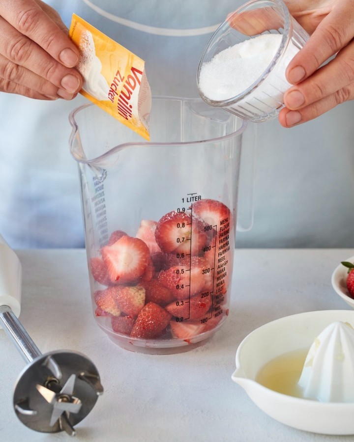Easy Light Strawberry Cream Dessert in Glasses