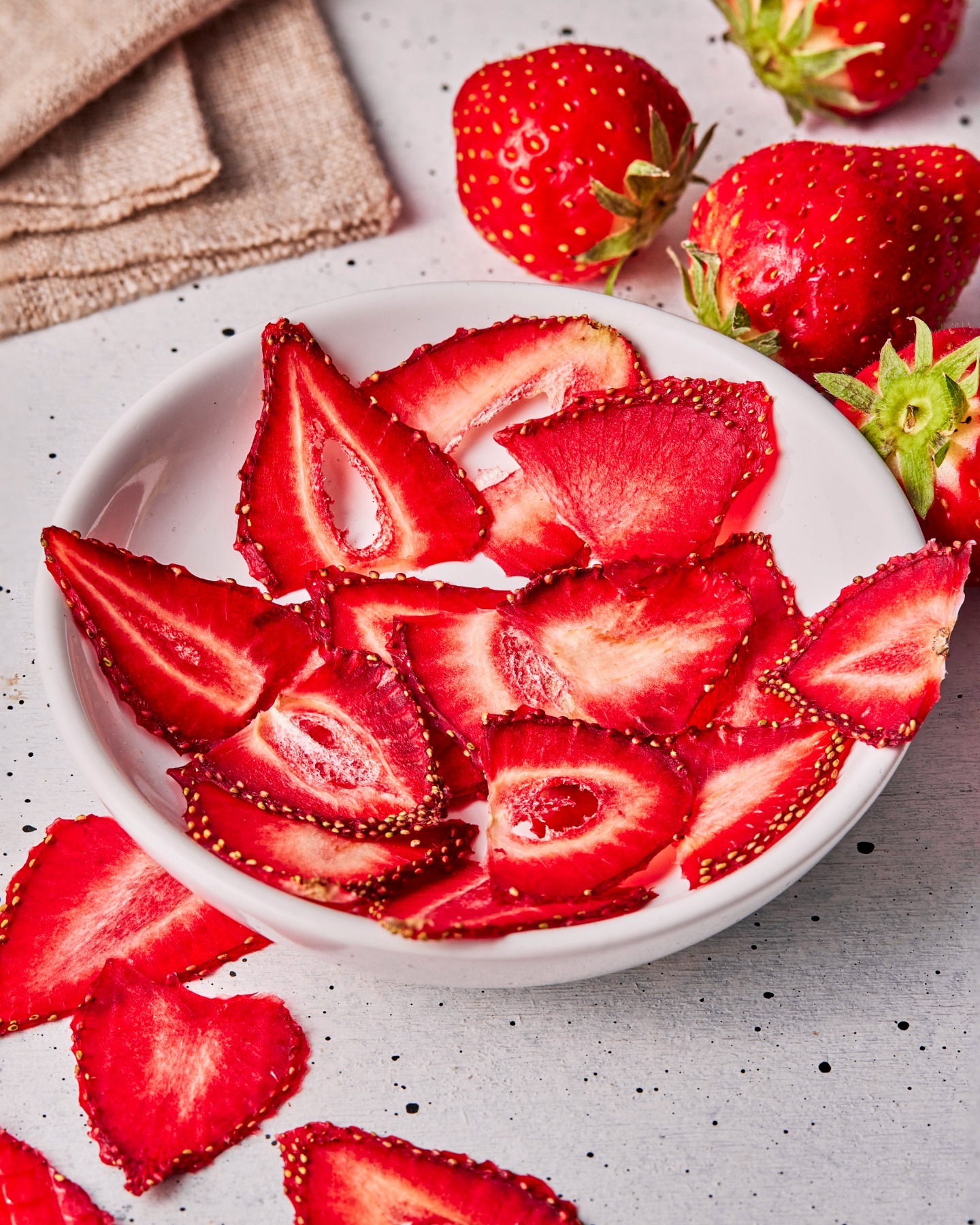 Healthy Crispy Homemade Dried Strawberry Chips