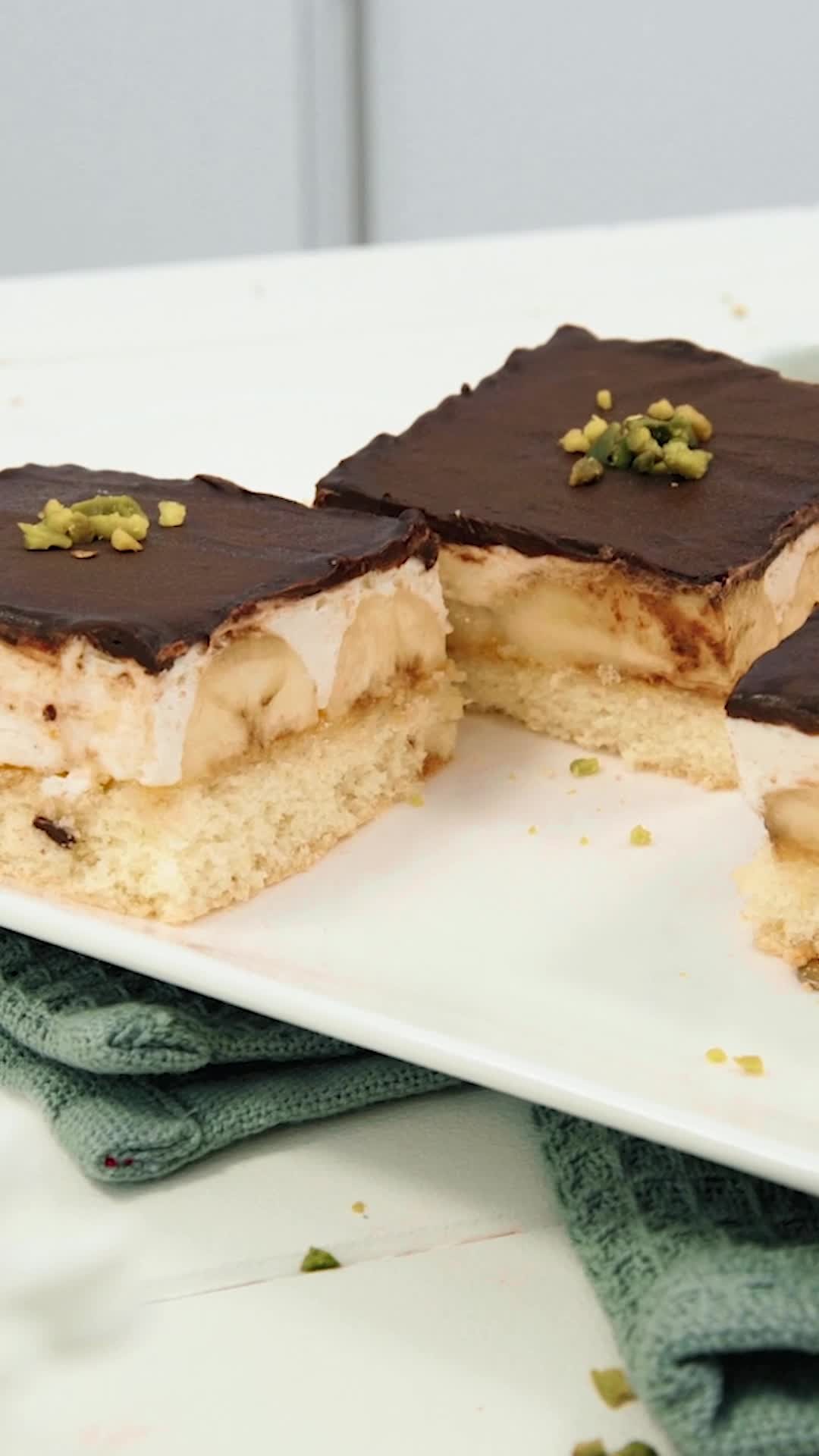 Chocolate Glazed Banana Cream Slices