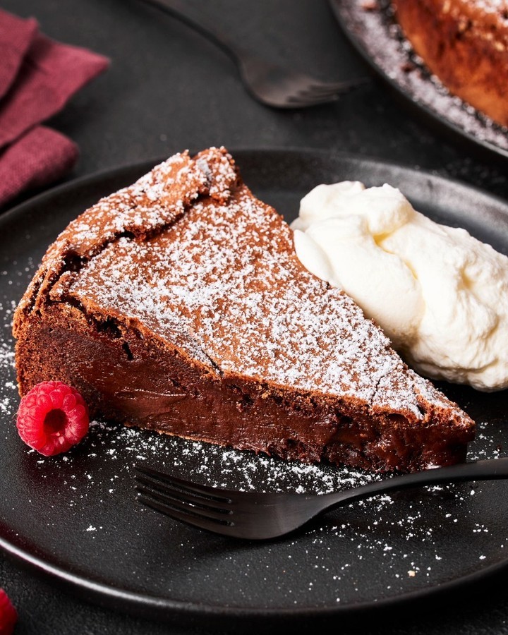 Classic Swedish Sticky Chocolate Cake