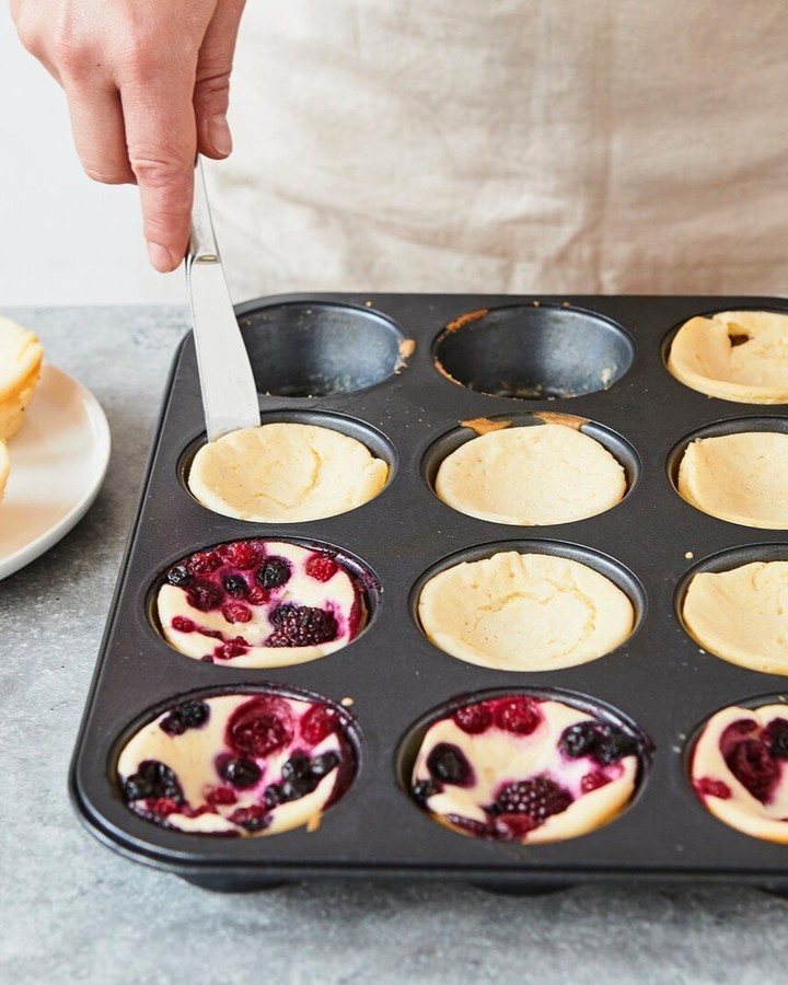 German Cheesecake Muffins Without Crust
