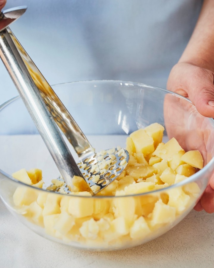 Traditional Greek Potato Garlic Dip