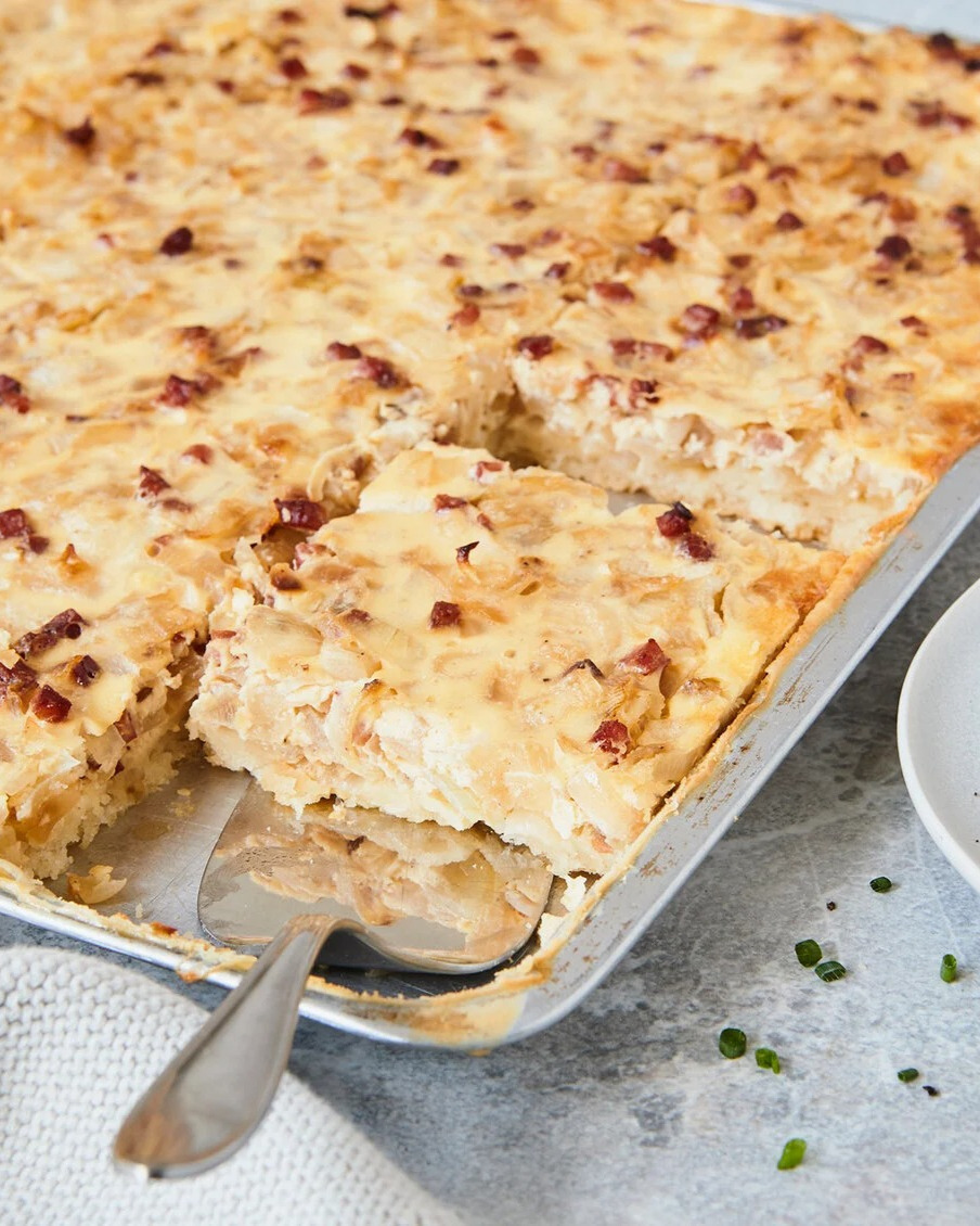 Easy German Sheet Pan Onion Cake