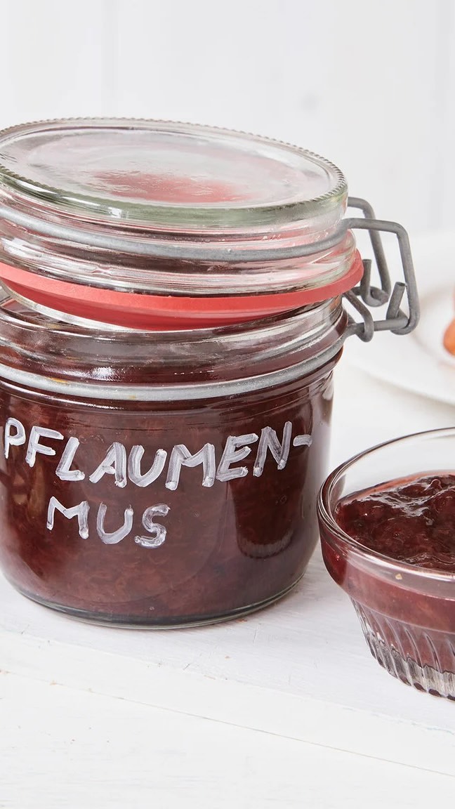 Easy Oven-Baked Plum Jam Powidl