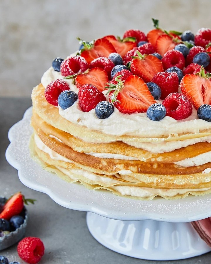 Fluffy Pancake Cake with Berry Mascarpone Cream