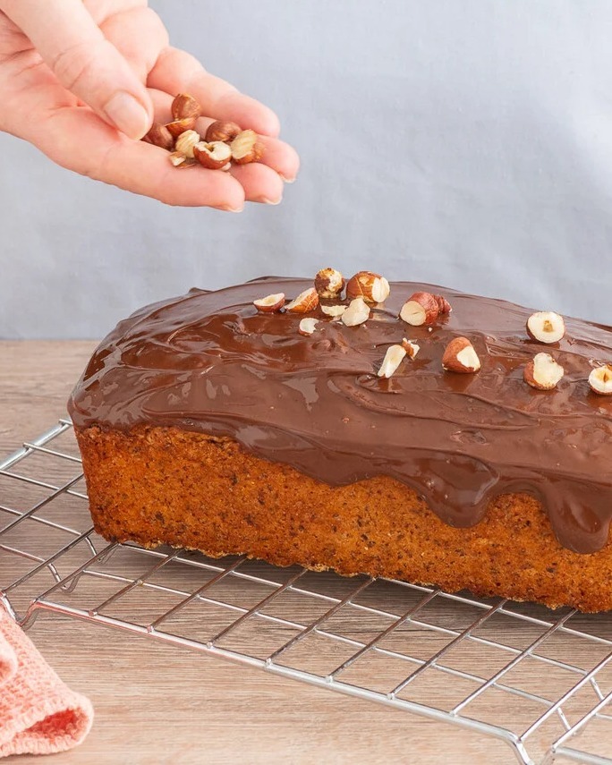 Vegan Hazelnut Cake with Chocolate Glaze