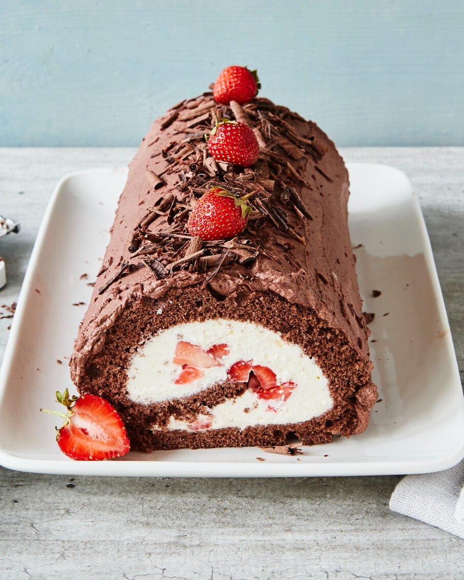 Chocolate Sponge Roll with Strawberries and Cream