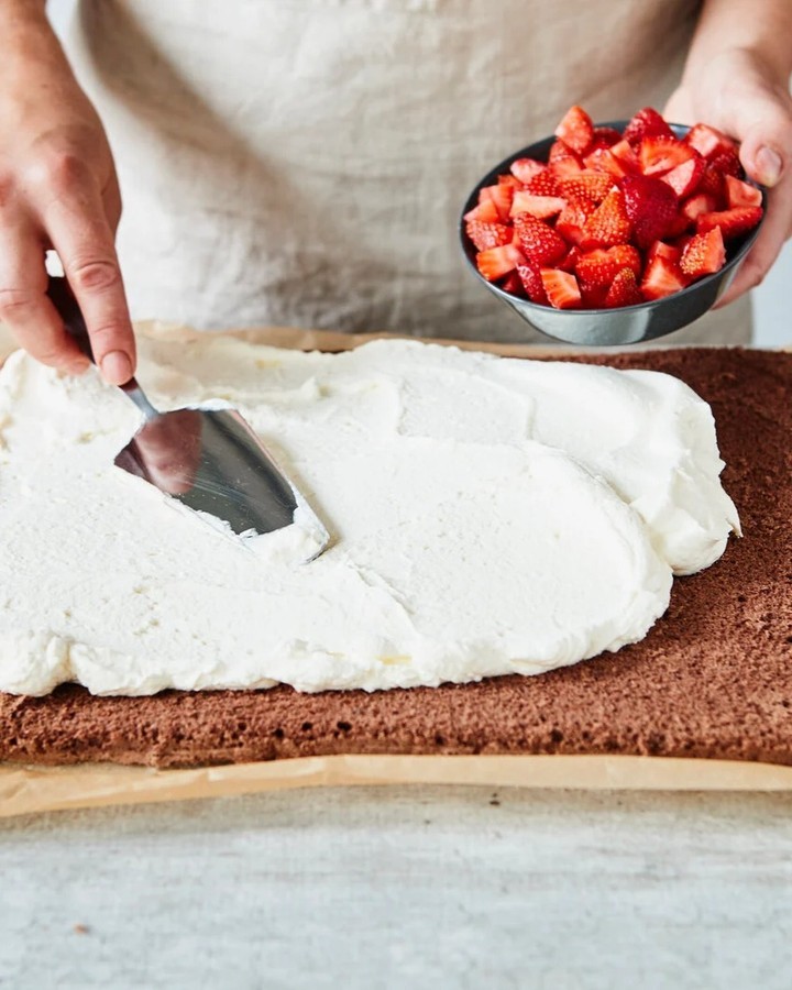 Chocolate Sponge Roll with Strawberries and Cream