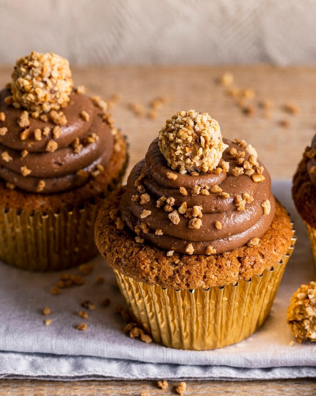Giotto Cupcakes with Hazelnut Nougat Cream