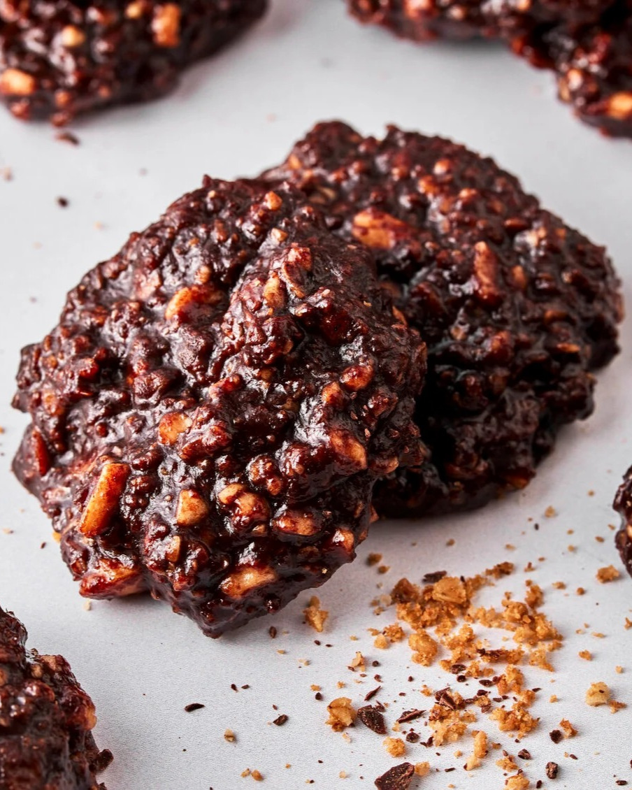 No Bake Chocolate Peanut Butter Cookies