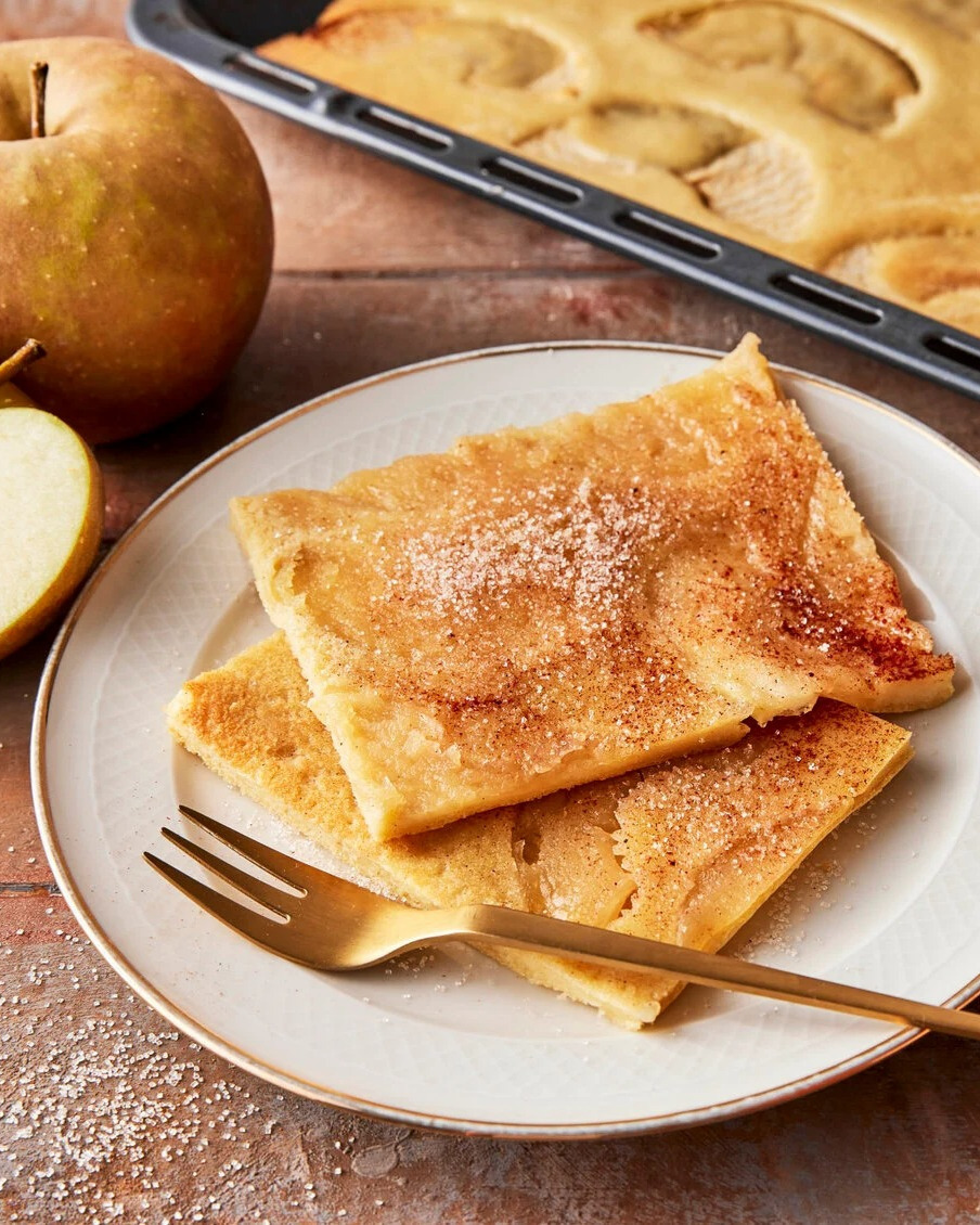 German Apple Cinnamon Pancake Sheet Cake