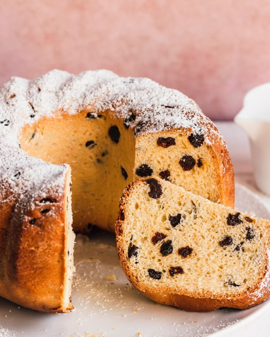 Traditional German Yeast Cake with Raisins