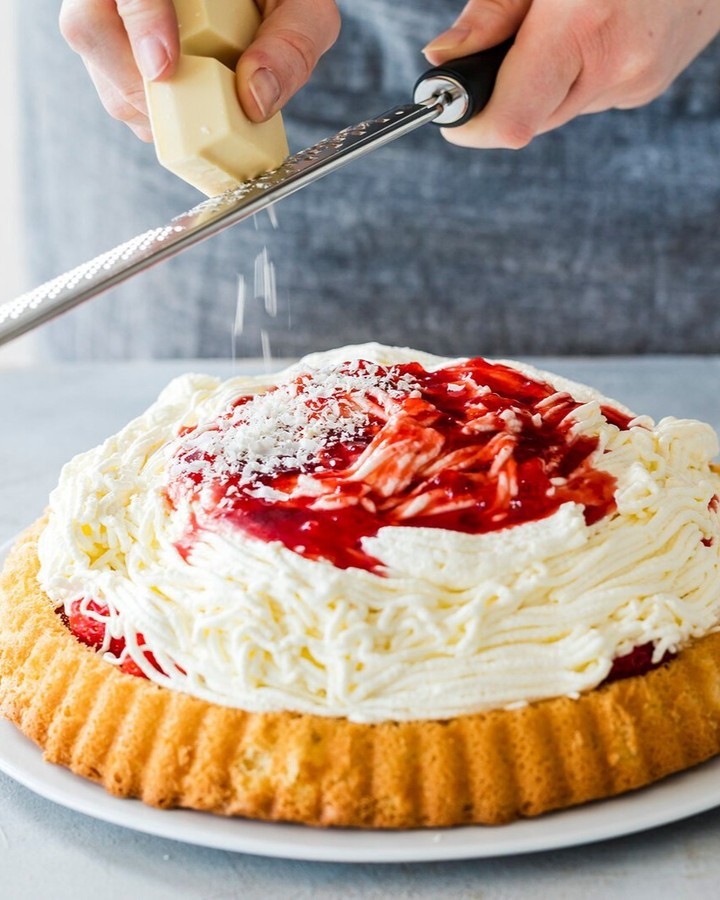Strawberry Spaghetti Ice Cream Cake
