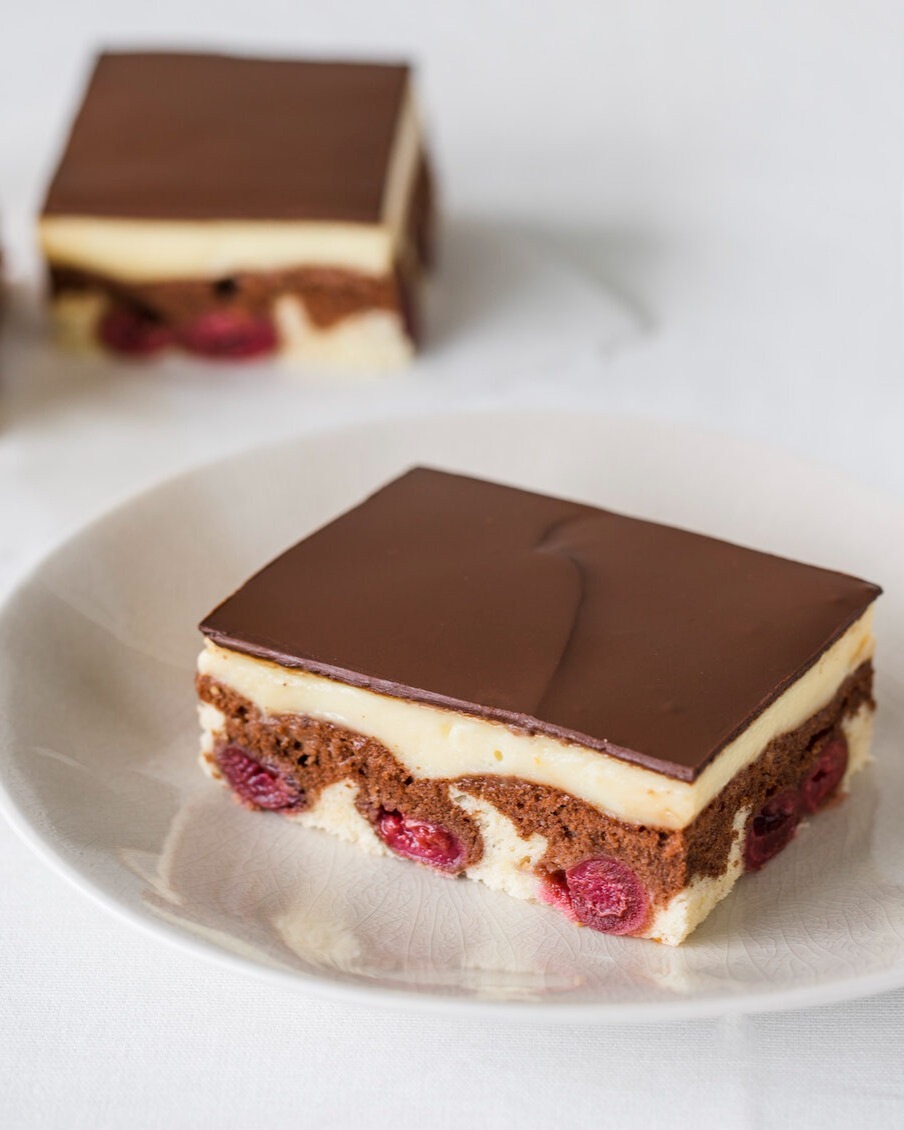 Marble Sheet Cake with Pudding and Cherries