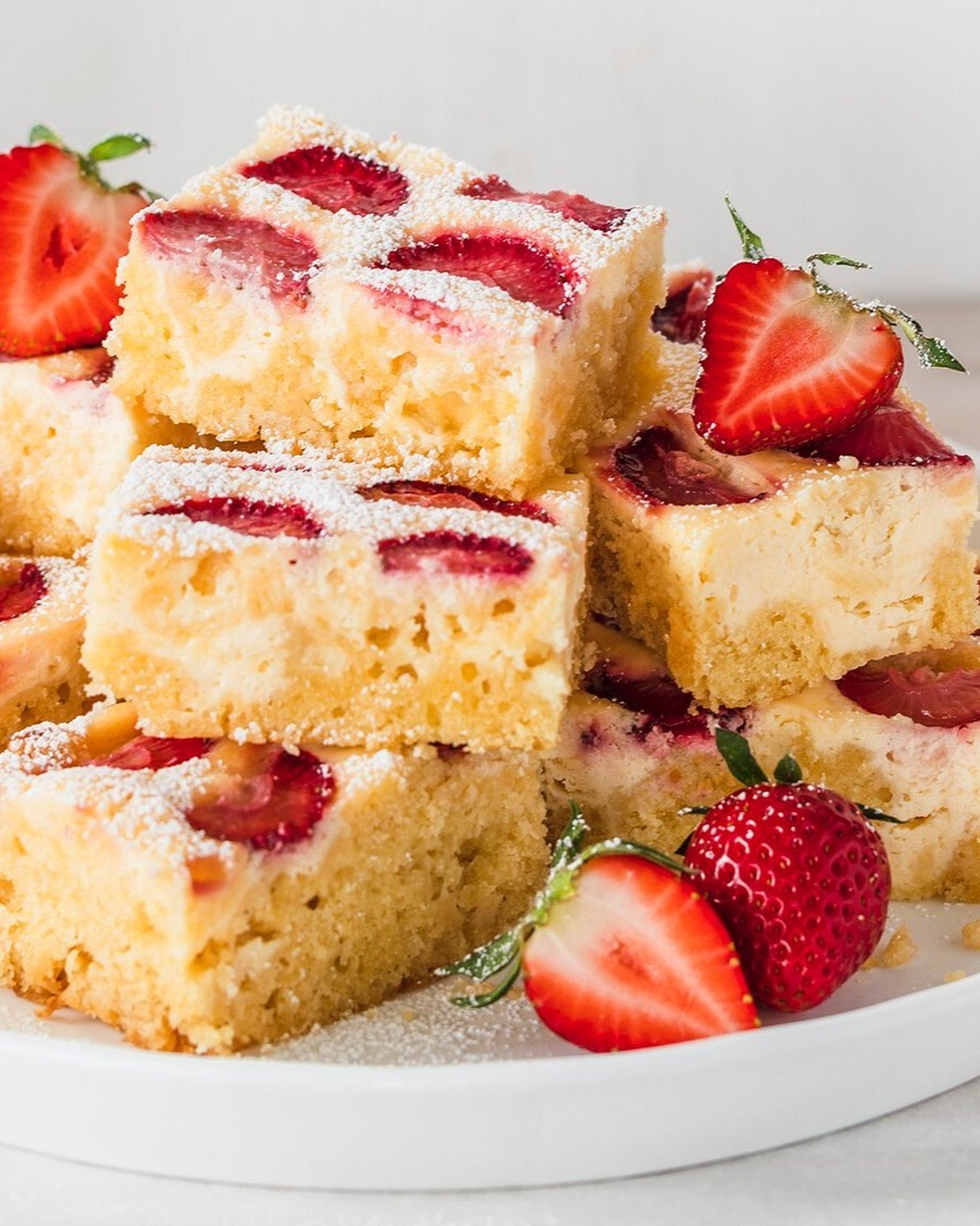 Strawberry Cheesecake Swirl Blondies with White Chocolate