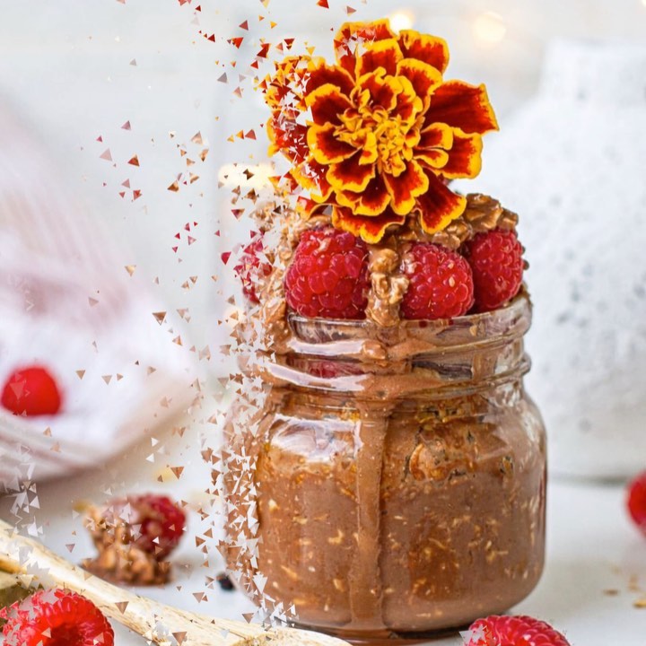 Cacao Brownie Overnight Oats