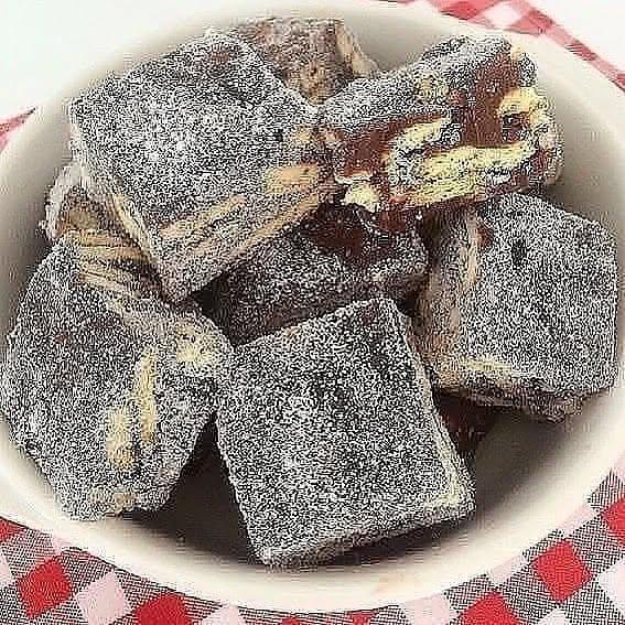 Easy Brazilian Italian Straw Candy