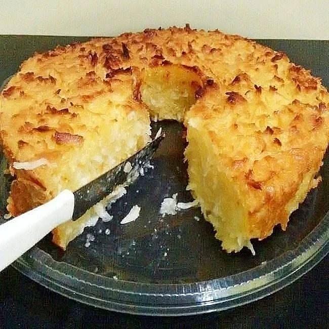 Brazilian Cassava Cake with Coconut Milk