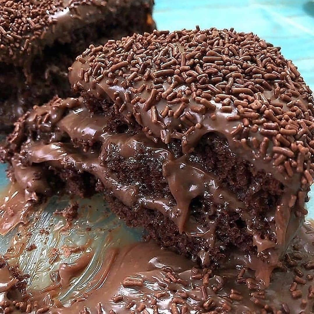 Crazy Lady Cake with Nutella Brigadeiro Filling