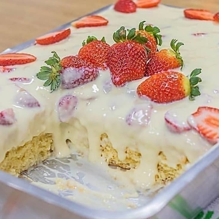 Delicious Strawberry Cream Sheet Cake