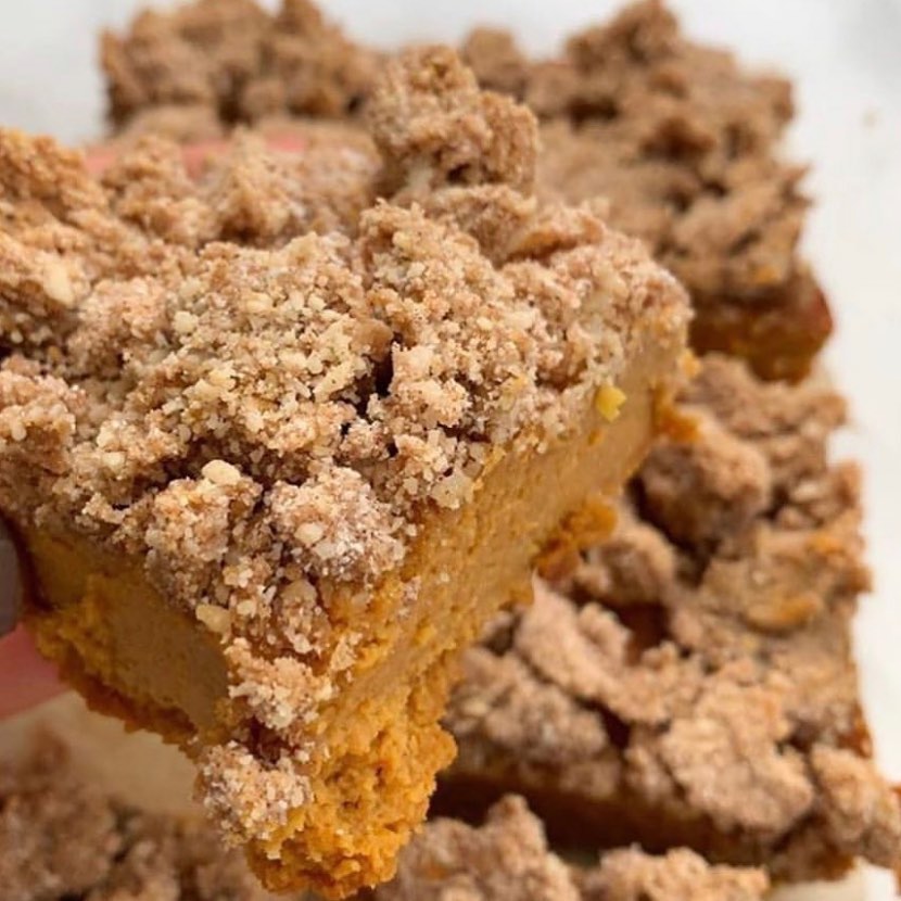 Pumpkin Crumb Cake Bars