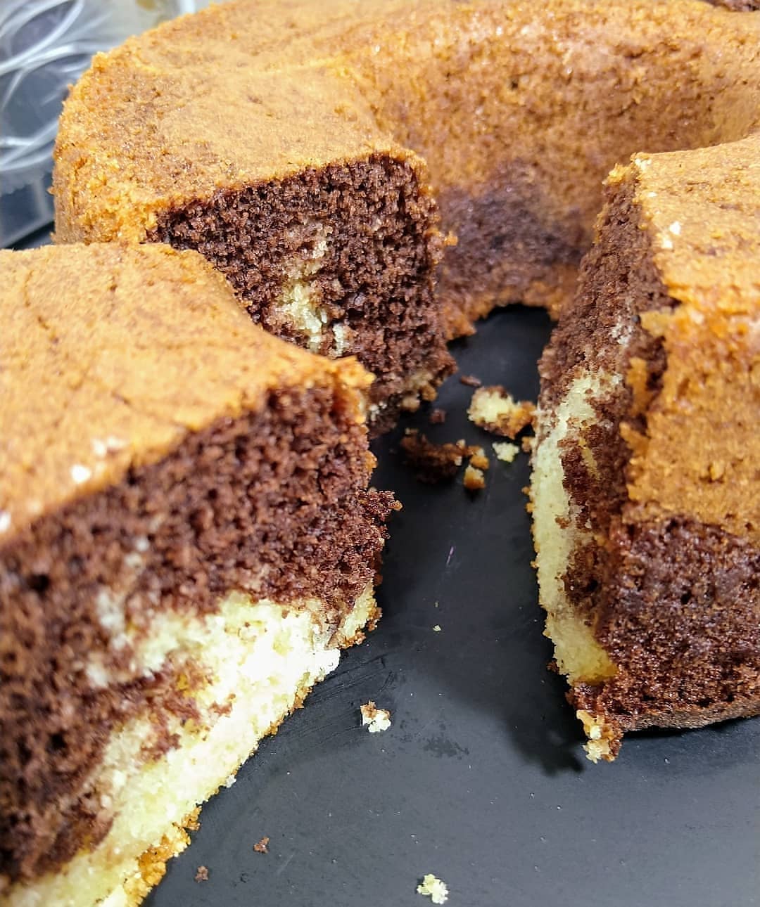 Marbled Cake with Chocolate Swirls