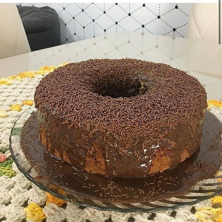 Easy Chocolate Cake for Any Occasion