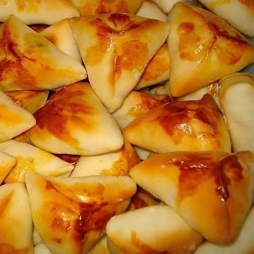 Brazilian Meat Stuffed Pastries