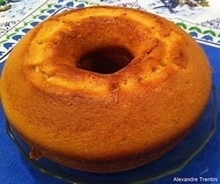 Brazilian Cornmeal Cake with Anise