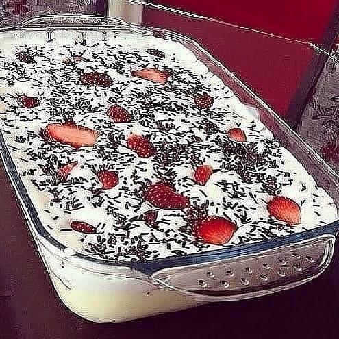 Easy Strawberry Custard Dessert with Fresh Berries