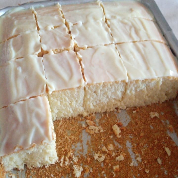 Quick and Easy Blender Lemon Cake