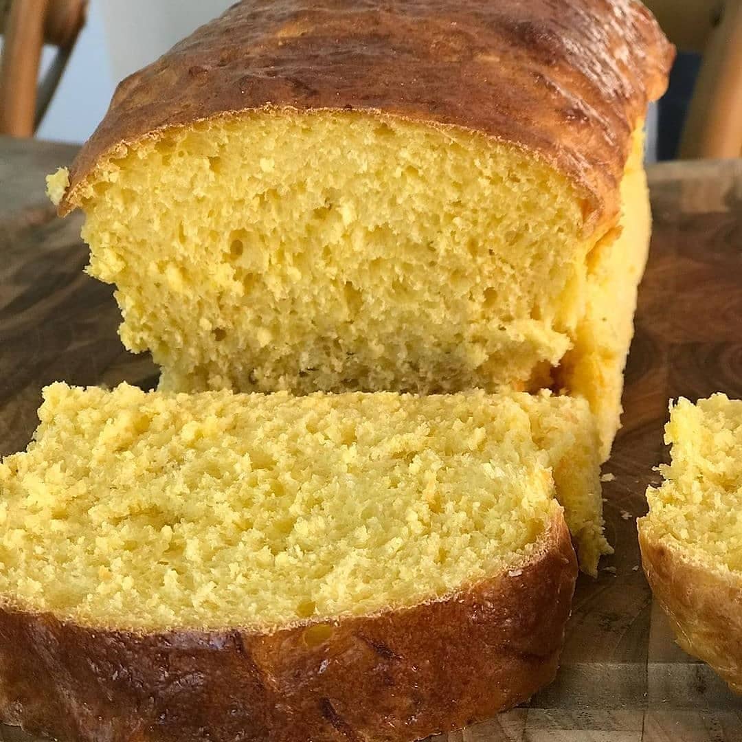 Simple Carrot Loaf Bread
