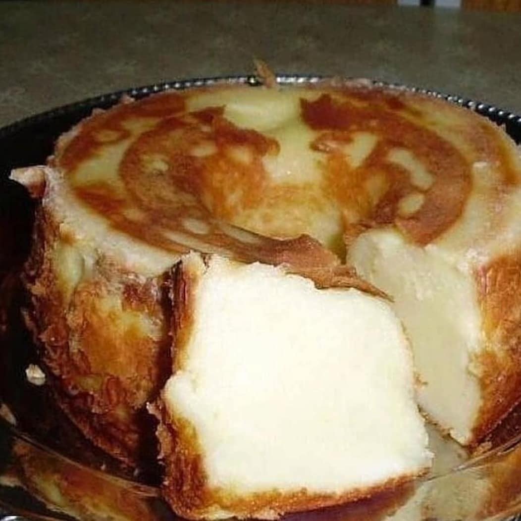 Classic Brazilian Pudding Cake