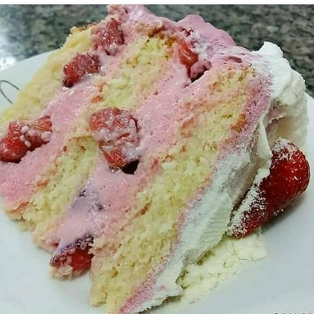 Easy Homemade Strawberry Mousse Cake Filling