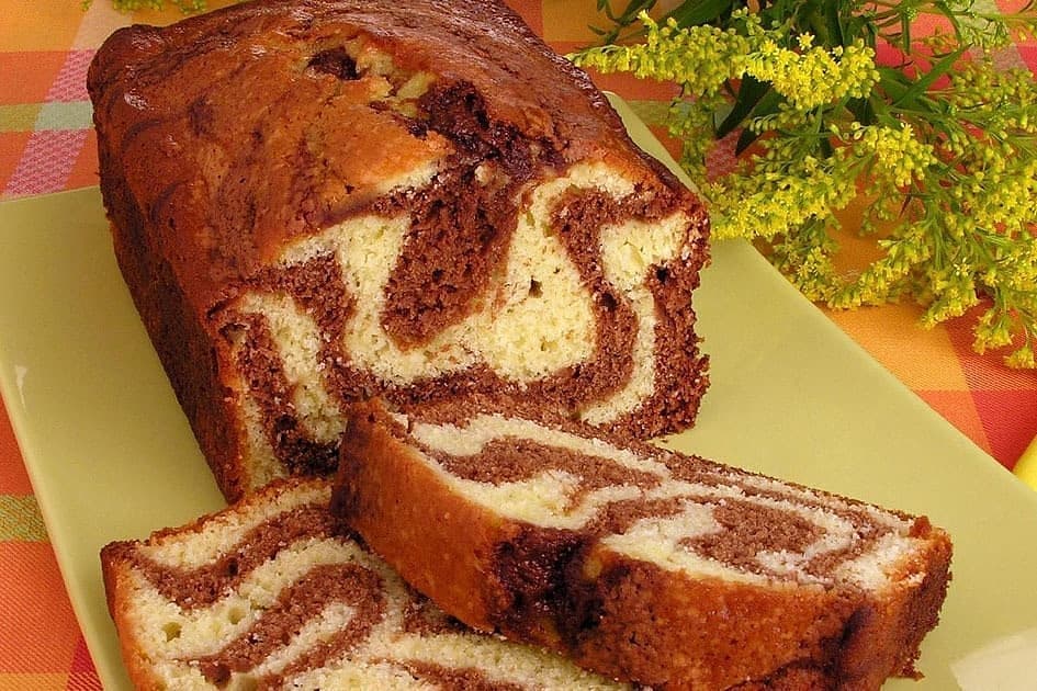 Simple Passion Fruit Marble Cake for Family