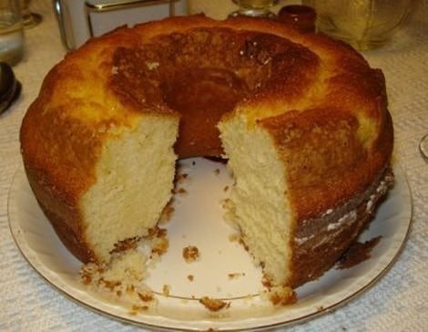 Simple Easter Celebration Cake