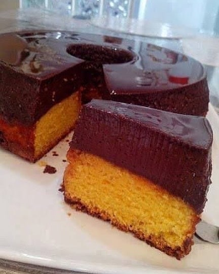 Carrot Cake with Chocolate Pudding