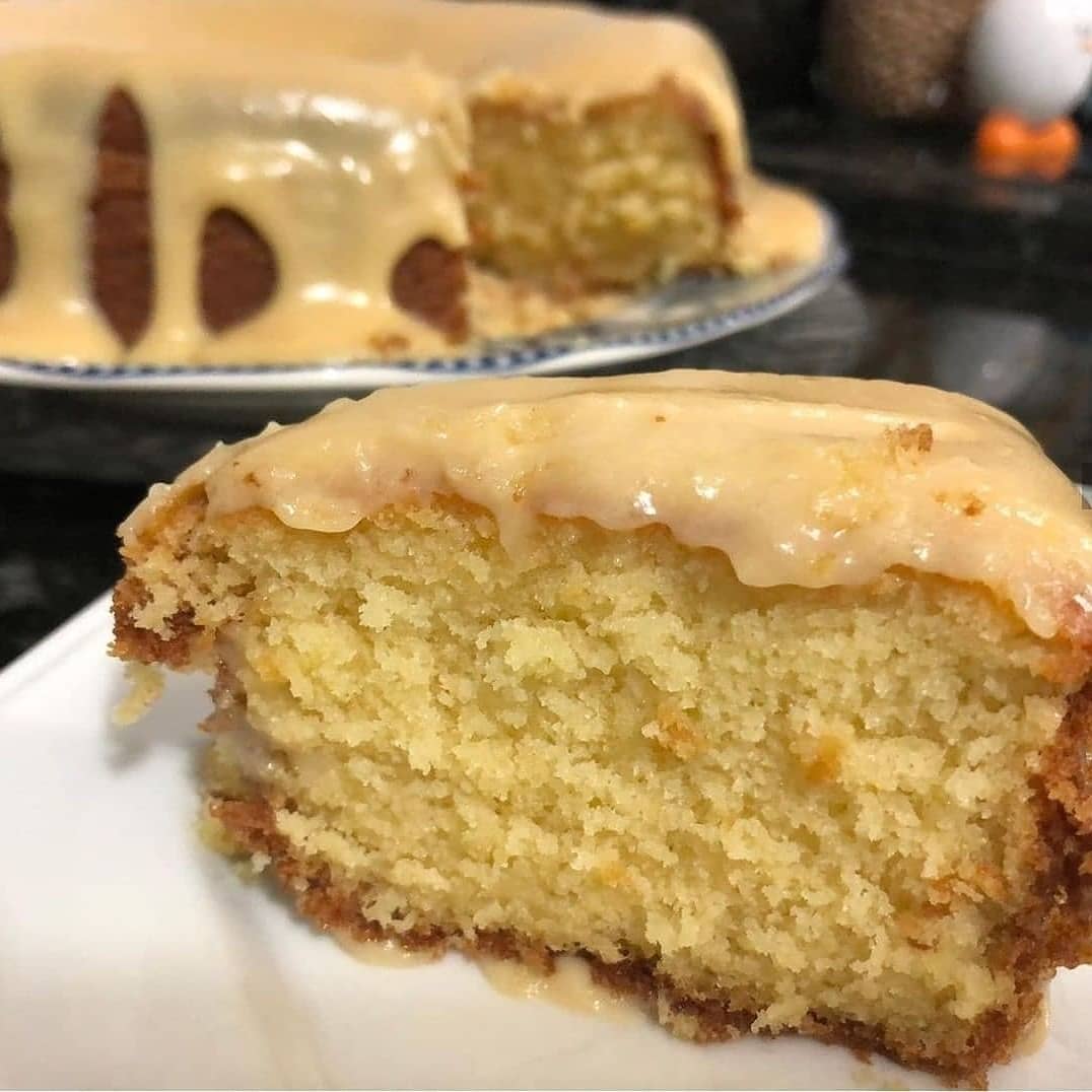 Creamy Brazilian Cake with Dulce De Leche Topping