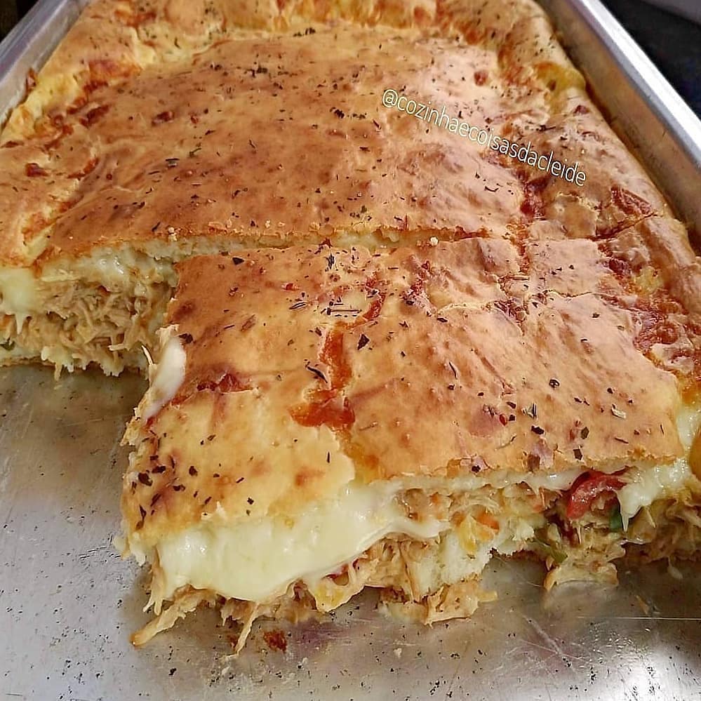 Simple Creamy Chicken Pie with Herbed Crust