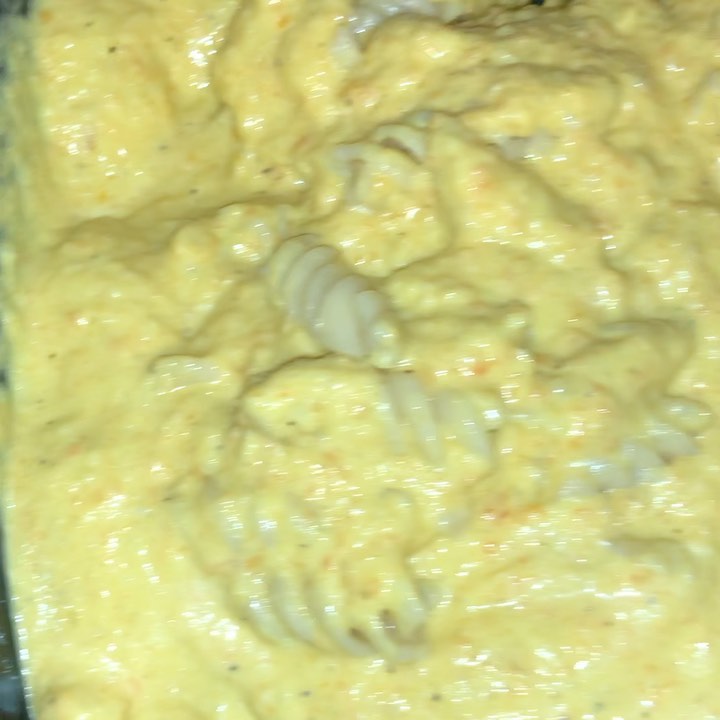 Healthy Vegan Cheese Sauce with Cauliflower and Tahini