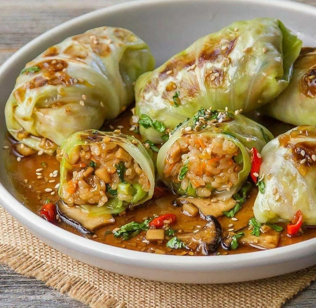 Grilled Cabbage Wraps with Glutinous Rice Filling
