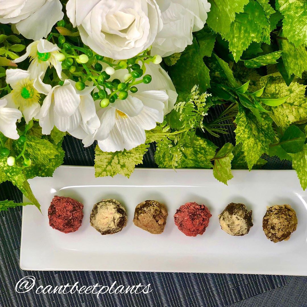 Easy Truffles from Cupcake Crumbs