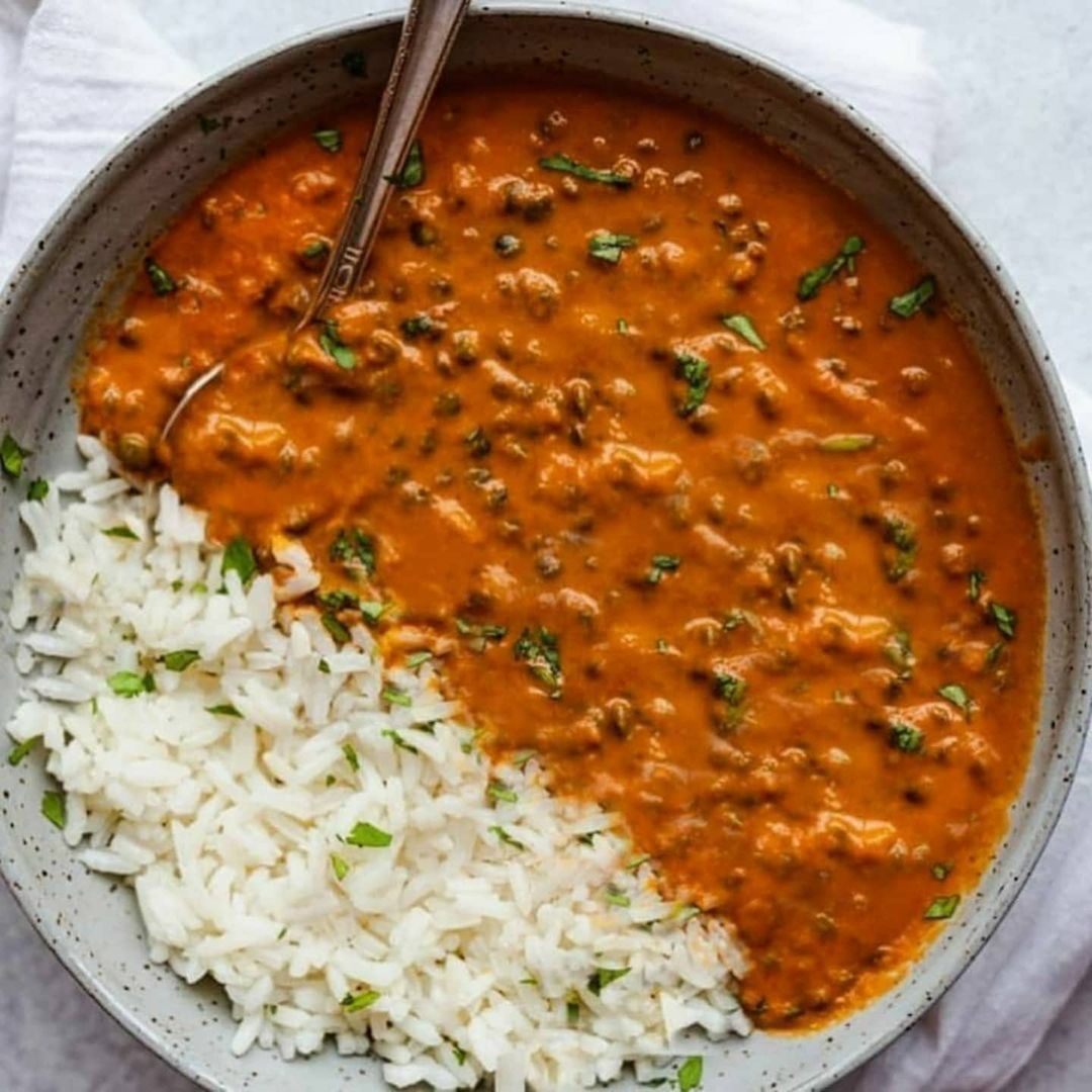 Vegan Lentil Tomato Curry