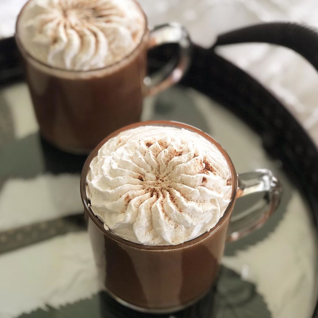 Vegan Dalgona Coffee with Cocoa and Cinnamon